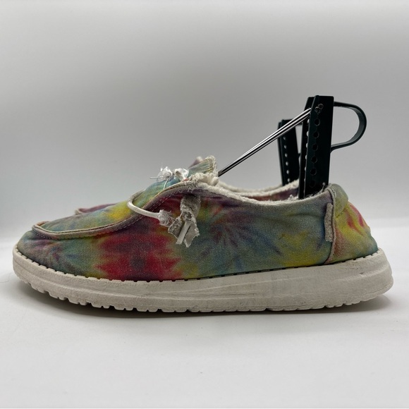 Hey Dude Wendy Tie Die Bright Snow Women’s Size 6 121410206 Slip On Comfort Shoe - Picture 1 of 16